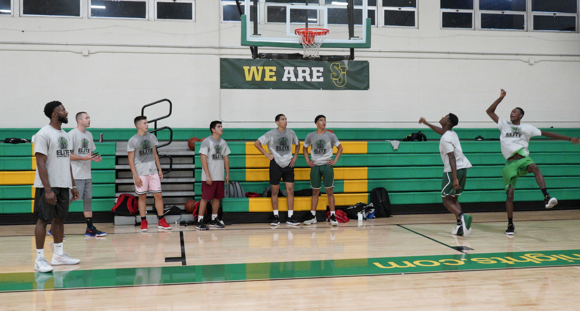 082419 Nwaba Basketball Camp 07.jpg